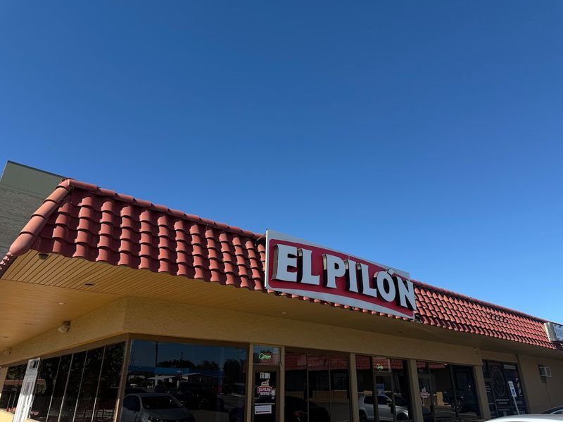 The Story Behind the Name El Pilón