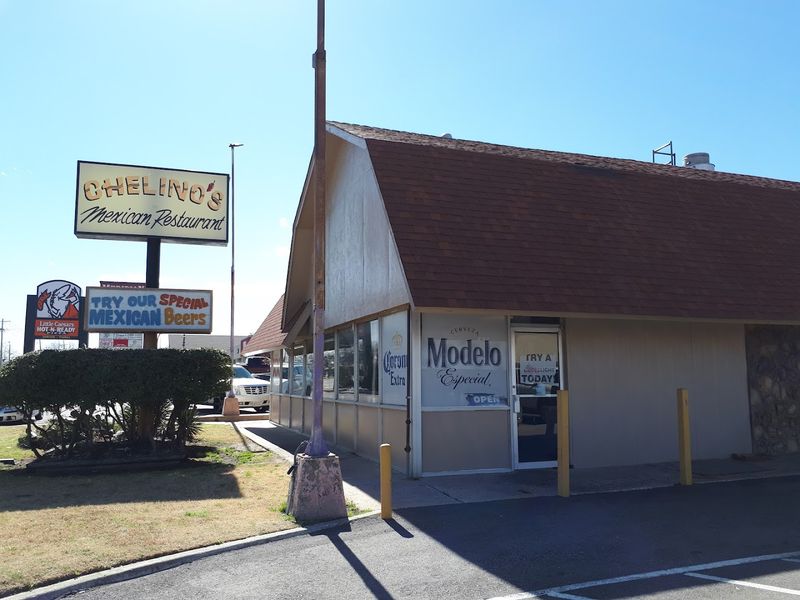 The Location and Hours That Make It Convenient