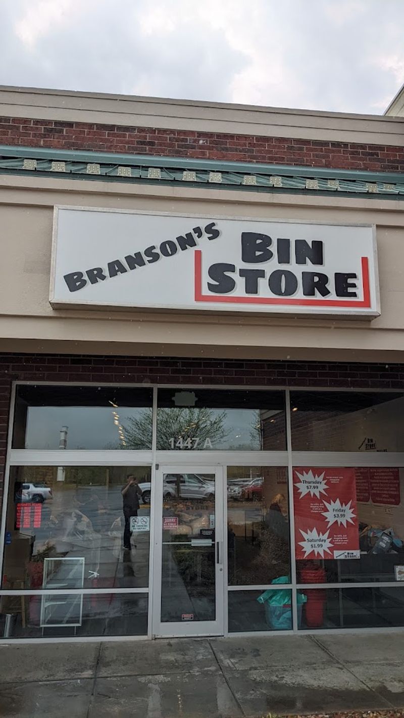 Shopping the Shelves for Consistent Deals