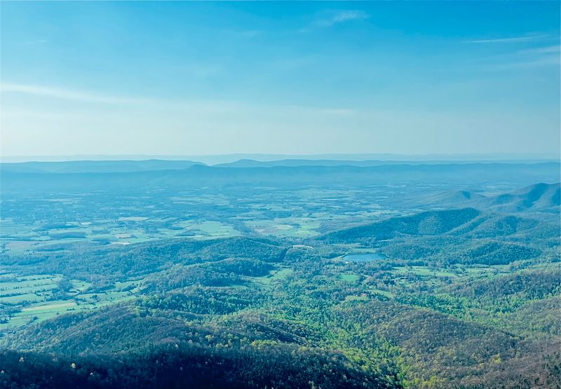 Spring and Fall: The Seasons That Transform This Trail