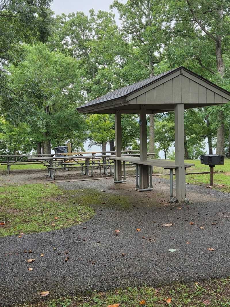 Picnic Spots and Waterfront Gazebos for the Perfect Lazy Day