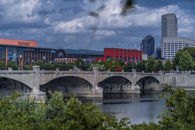 A Gateway to Indianapolis Cultural Landmarks