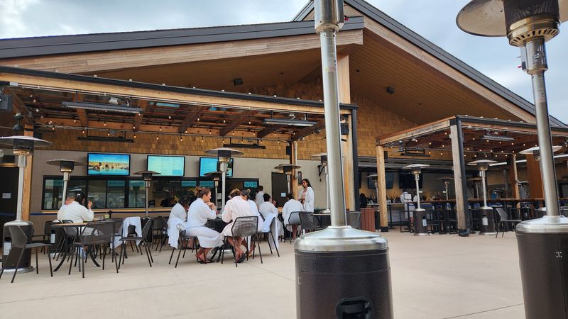 The Springs Cafe and Bar