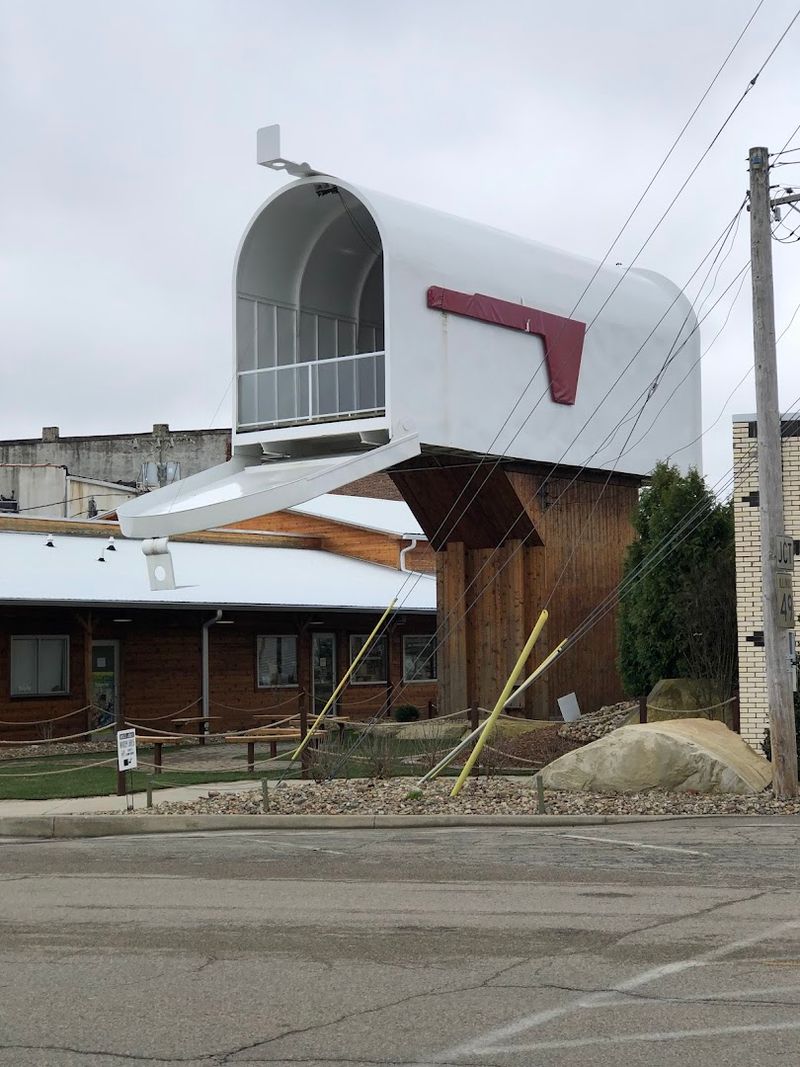 The Flag That Goes Up Every Time Someone Sends Mail