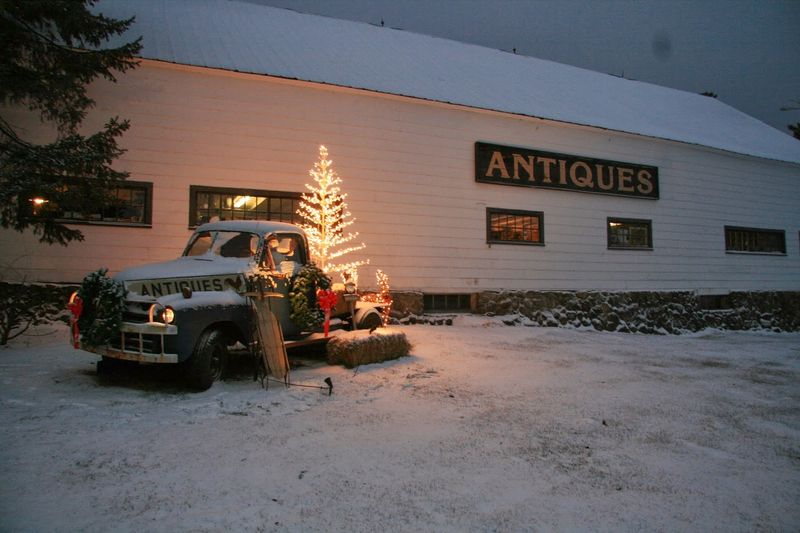 1810 House Antique Barn, Wolfeboro