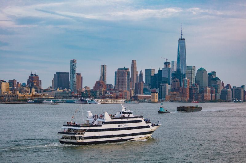 360-Degree Views of the NYC Skyline You Will Not Forget