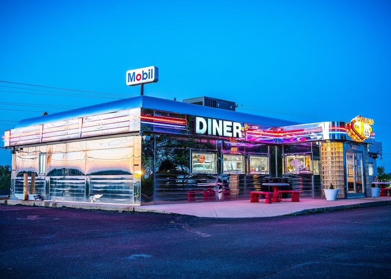 66 Diner, St Robert