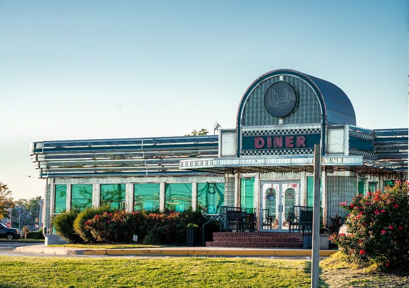A Diner Built to Feel Like a Time Machine