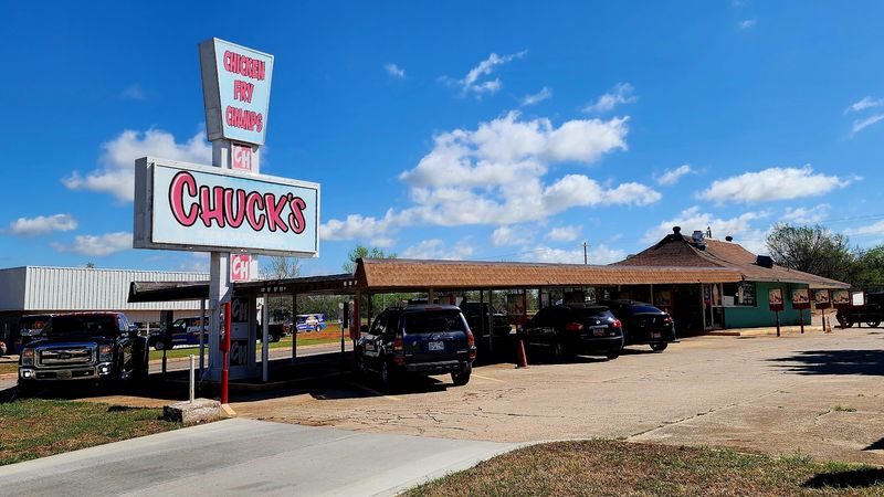 A Drive-In Experience Straight Out of Another Era