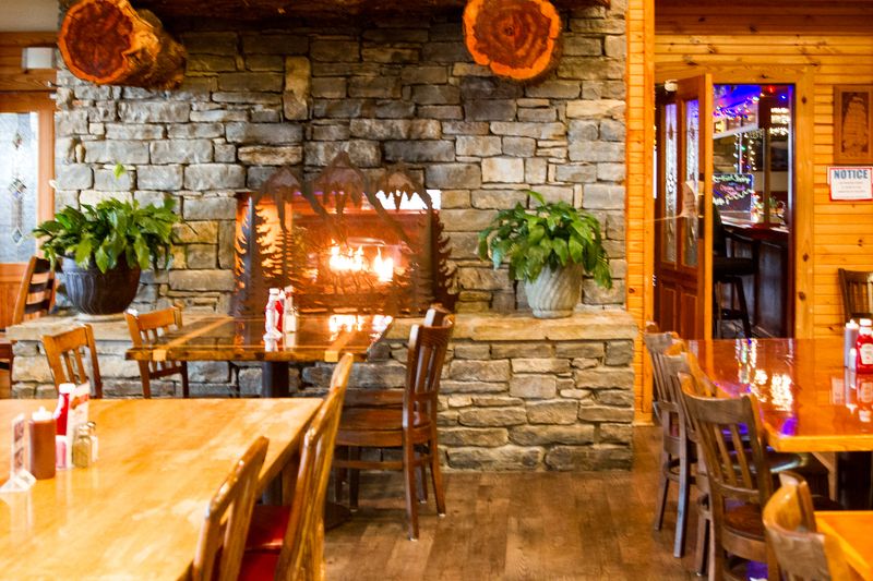 A Family-Owned Spot With Over Two Decades of History A Family-Owned Spot With Over Two Decades of History