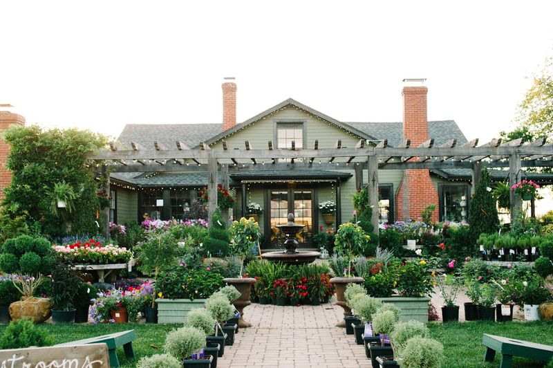 A Garden Shop That Feels Like An English Countryside Dream A Garden Shop That Feels Like An English Countryside Dream