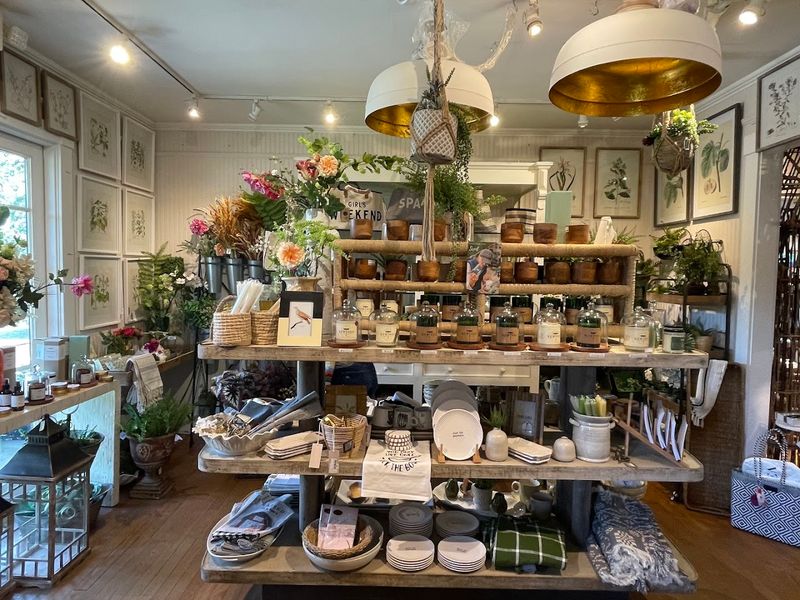A Garden Shop That Feels Like Treasure Hunting