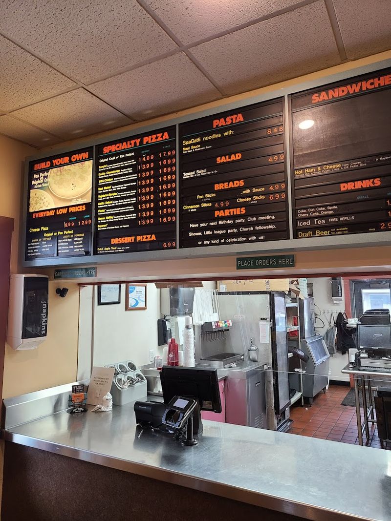 A Long-Standing Local Spot With Real Community Roots A Long-Standing Local Spot With Real Community Roots