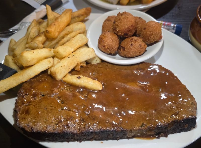 A Menu Built Around Comfort Food Classics A Menu Built Around Comfort Food Classics