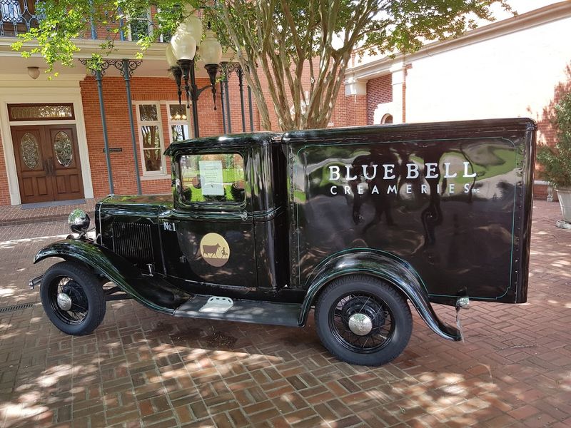 A Museum Full of Blue Bell History
