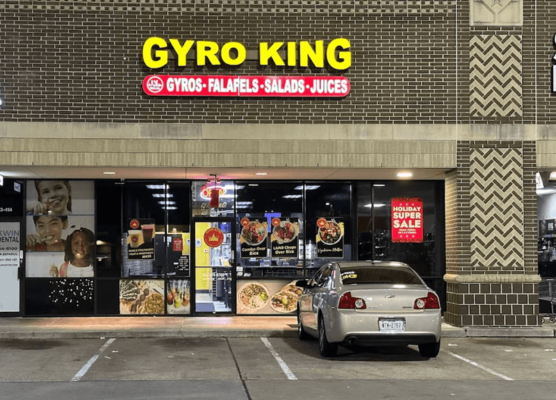 A Neighborhood Spot With a Surprisingly Big Reputation
