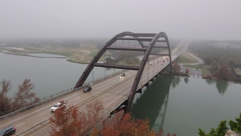 A Pedestrian and Cyclist Friendly Crossing Over the Colorado River