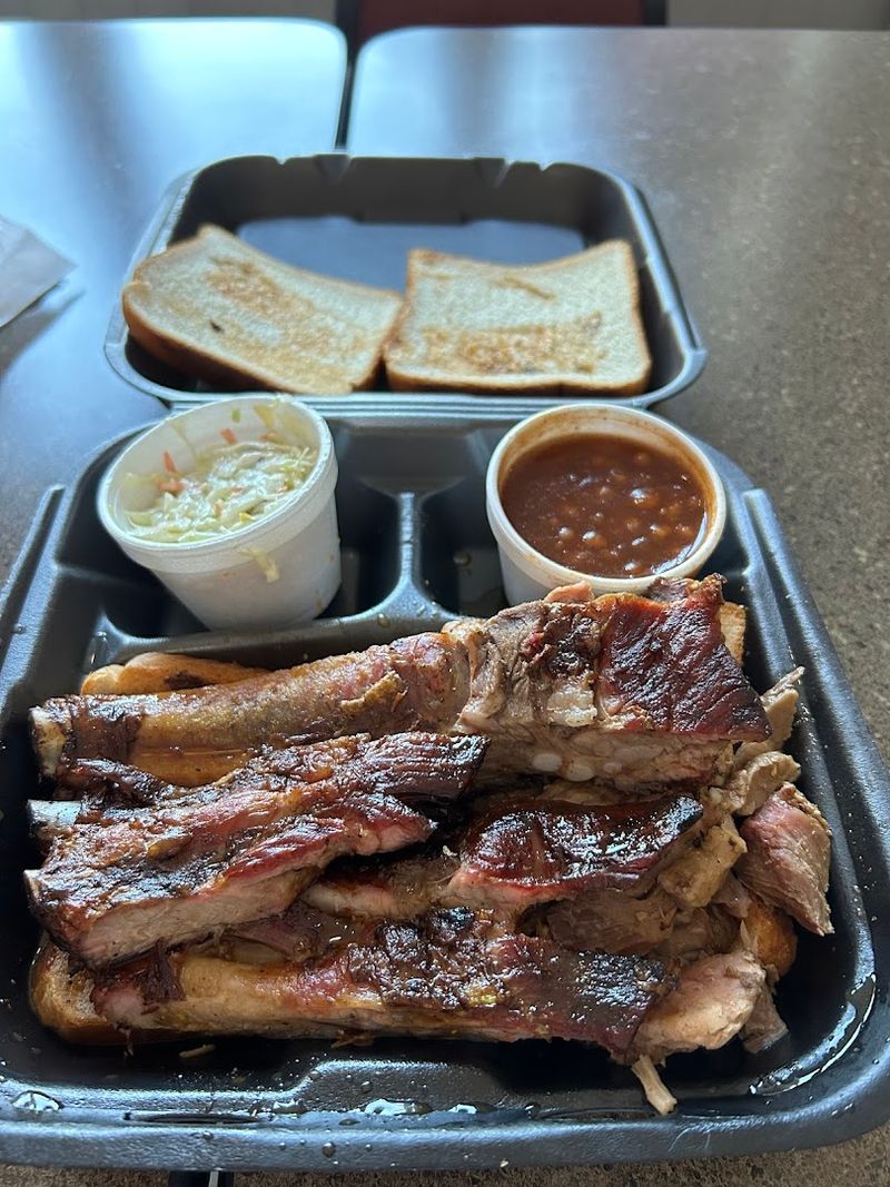 A Simple Menu That Lets the Meat Do the Talking