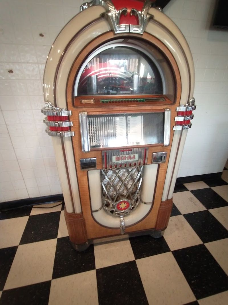 A Small-Town Diner With a Big Personality