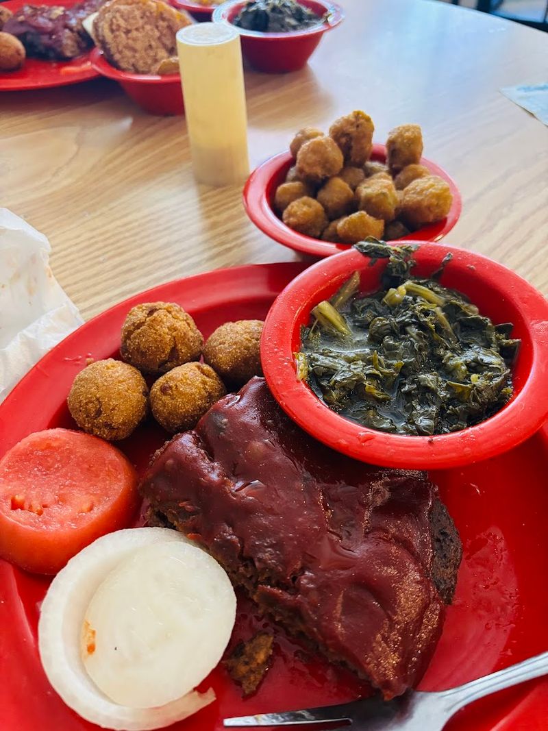 A Spot on Alabama's 100 Dishes List That Actually Lives Up to the Hype