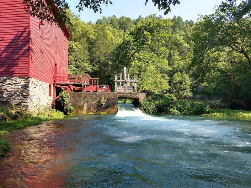 Alley Spring and Mill, Eminence
