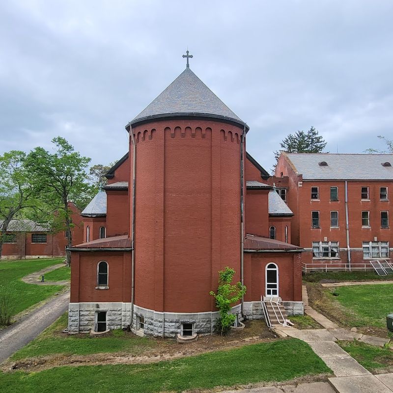 Arcadia Academy and Its Striking Campus