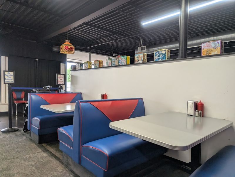 Arnold's Old Fashioned Hamburgers in Tulsa
