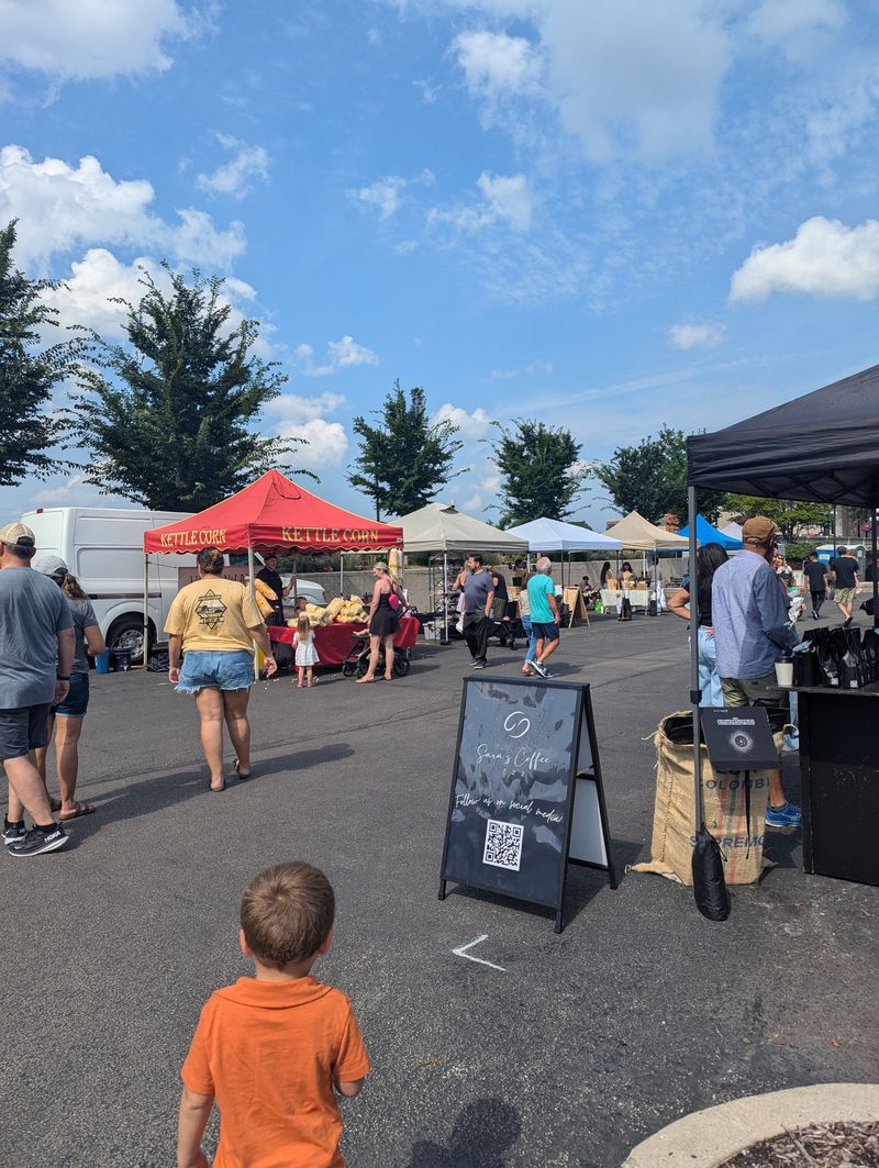 Aurora Farmers Market, Downtown