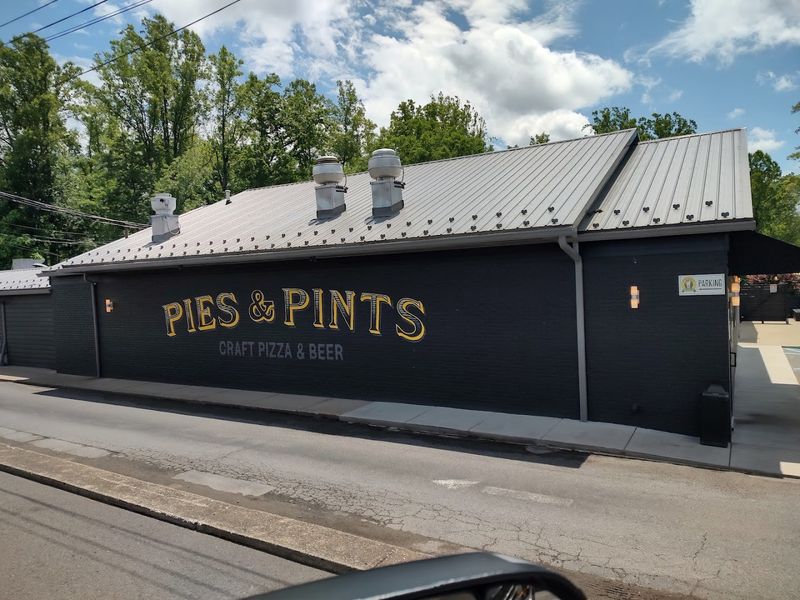 Pies & Pints, West Virginia