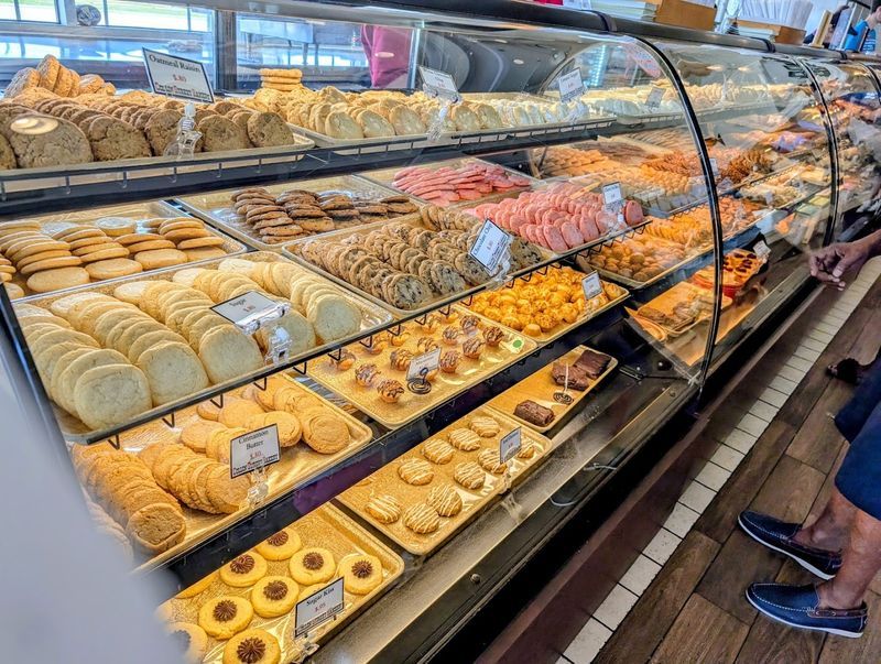 Beyond Fruitcake, A Full Bakery Experience