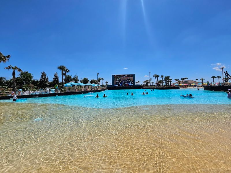 Big Water Bay Wave Pool and Coastal Curl Surf Simulator Outside