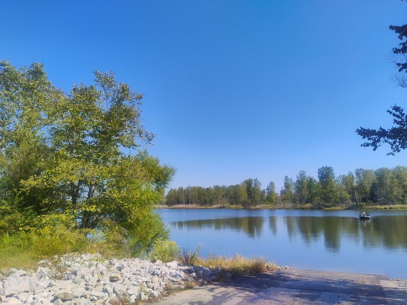 Birdwatching and Wildlife Watching in a Surprisingly Rich Habitat