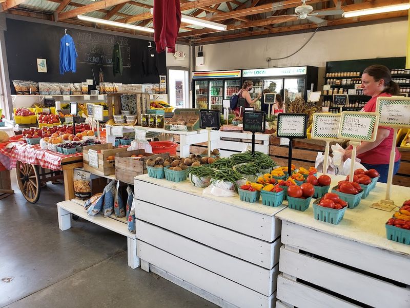 Brad's Farm Market, Churchville