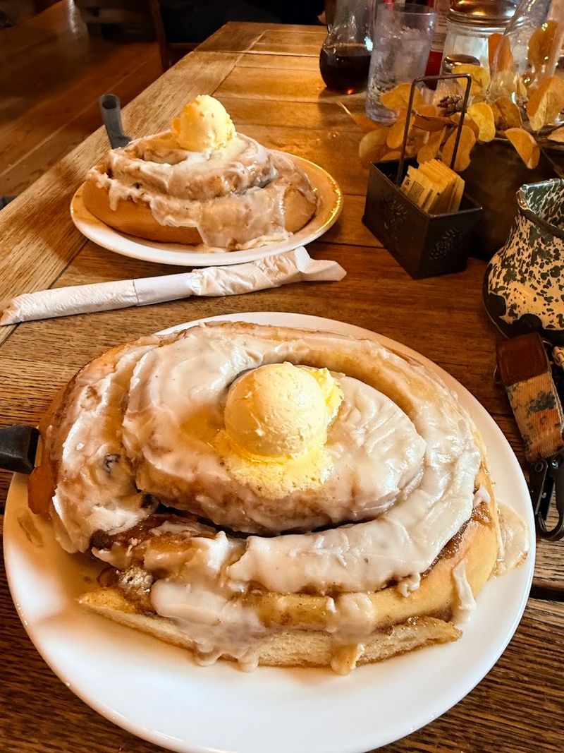 Breakfast That Earns Its Reputation Every Single Morning Breakfast That Earns Its Reputation Every Single Morning