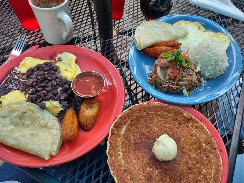 Breakfast Worth Setting an Alarm For