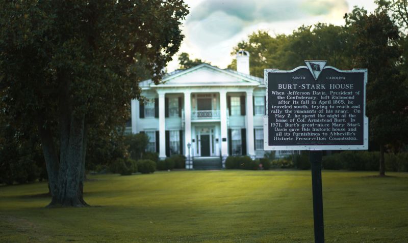 Burt-Stark Mansion And Its Quiet Streets