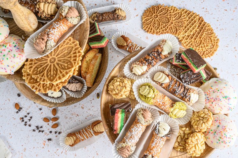 Cannoli Flavors That Go Way Beyond Classic Cannoli Flavors That Go Way Beyond Classic