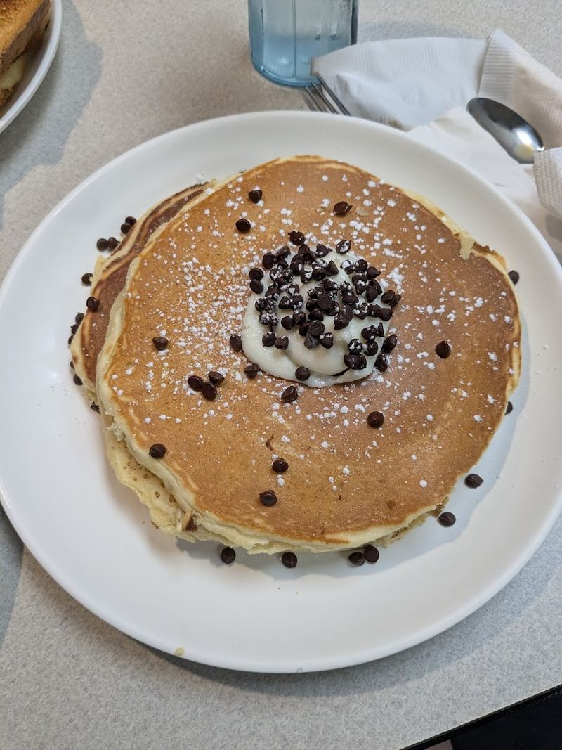 Cannoli Pancakes and French Toast That Push the Envelope
