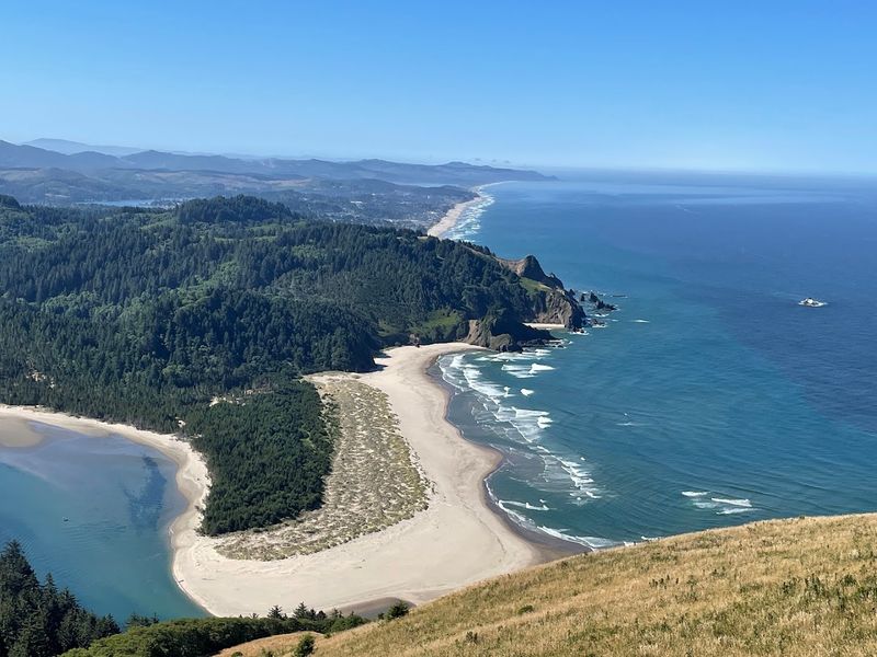 Cascade Head Wildflower Meadows and Coastal Views, Lincoln City, Oregon Cascade Head Wildflower Meadows and Coastal Views, Lincoln City, Oregon