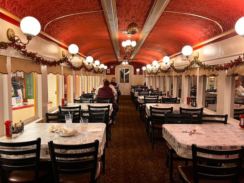 Casey Jones’ Restaurant At Paradise Station