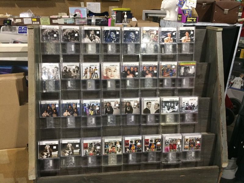 Cassette Tapes and Reel-to-Reel: Formats That Never Quit