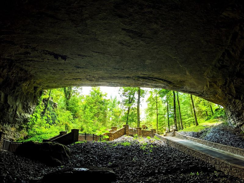 Cathedral Caverns State Park