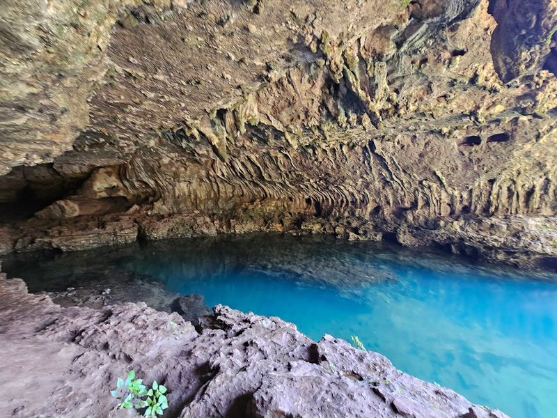 Cave Spring, Current River, Jadwin, Missouri