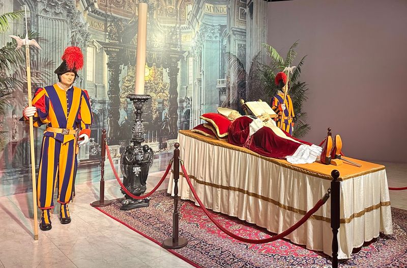 Celebrating the Lives and Deaths of the Popes