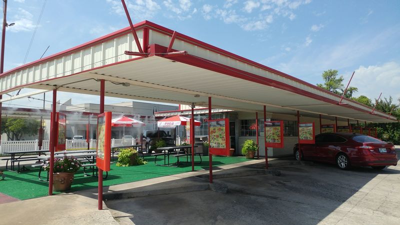 Classic 50's Drive-In (Norman)