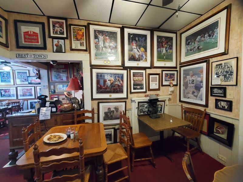 Coach Bear Bryant's Beloved Corner Table
