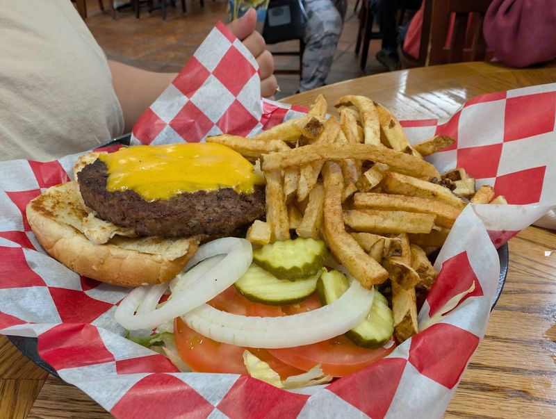 The Davis Cheeseburger Deserves Its Own Conversation