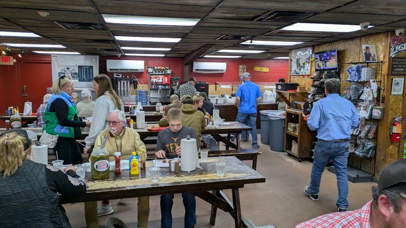 Cooper's Old Time Pit Bar-B-Que - Llano, TX