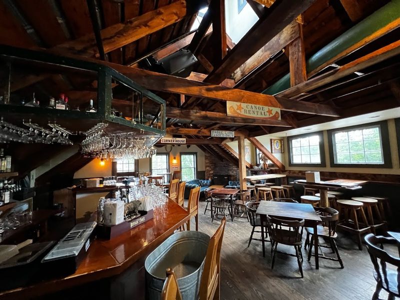 Corner House Inn, Center Sandwich, New Hampshire Corner House Inn, Center Sandwich, New Hampshire