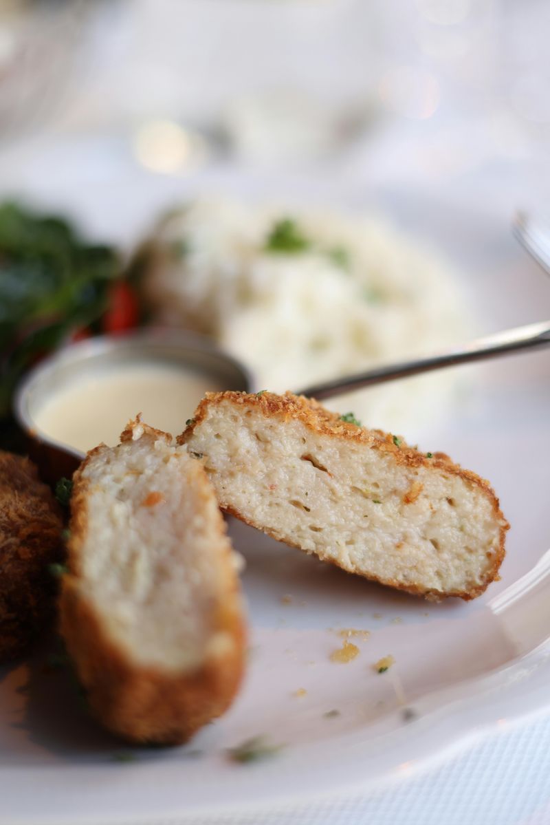 Crab Cakes That Locals Genuinely Brag About
